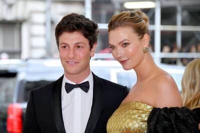 Karlie Kloss Admits She Tends To ‘Stay Away From The Comments Section’ After Marrying Into Controversial Kushner Family - etcanada.com