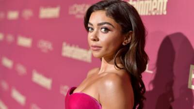 Sarah Hyland Debuted a Bob With Bangs at the 2021 People's Choice Awards - www.glamour.com