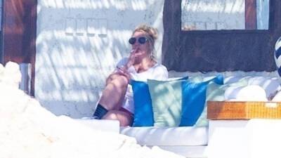 Sam Asghari - Britney Spears relaxes on vacation in Cabo after conservatorship win - foxnews.com - Mexico - county Lucas