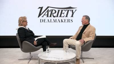 Dealmakers Conversation: David Zaslav Hunts for ‘Doers’ to Lead ‘Entrepreneurial’ Warner Bros. Discovery - variety.com
