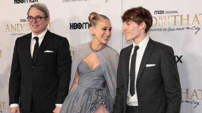 Sarah Jessica Parker's Son James Joins Her at the 'And Just Like That' Premiere - www.etonline.com - New York