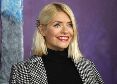 From S Club 7 to This Morning! Revist Holly Willoughby’s rise as she turns 40 - evoke.ie