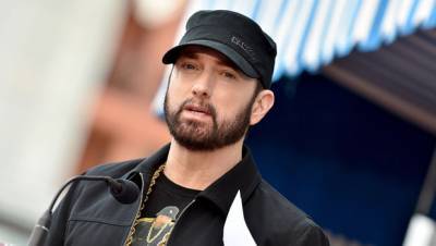 Eminem’s Daughter Hailie Jade, 25, Rocks Glam Valentine’s Day Look In Quick Makeup Tutorial – Watch - hollywoodlife.com