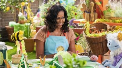 Michelle Obama to Launch Children’s Cooking Show 'Waffles + Mochi' on Netflix - www.etonline.com