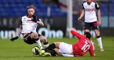 Ian Evatt explains why Marcus Maddison did not let down Bolton Wanderers team-mates with red card - www.manchestereveningnews.co.uk