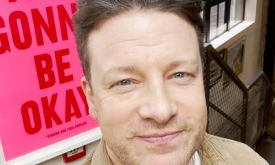 Jamie Oliver remembers late friend in heartbreaking post - hellomagazine.com