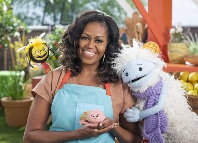 Michelle Obama to host new children’s show with puppets for Netflix - evoke.ie