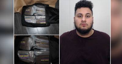 The sweating man who had bundles of cocaine worth £1m stashed under his stairs - all marked with the Ecuador flag - www.manchestereveningnews.co.uk - Ecuador