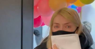 This Morning's Holly Willoughby brought to tears by Phillip Schofield's 40th birthday surprise - www.manchestereveningnews.co.uk