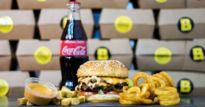 Burger shop with only one burger on the menu is a lockdown hit - now it's opening in Greater Manchester - www.manchestereveningnews.co.uk - Manchester
