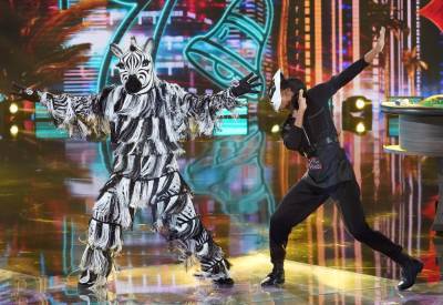 Oscar De-La-Hoya - Michael Schneider - ‘The Masked Dancer’ Reveals Identity of the Zebra: Here’s the Celebrity Under the Mask - variety.com