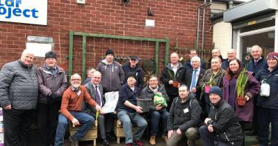 Men's Shed gang will build their own memorial to founder member who has died - www.dailyrecord.co.uk