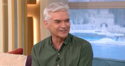 Phillip Schofield makes cheeky Dancing On Ice dig with hilarious results - www.manchestereveningnews.co.uk