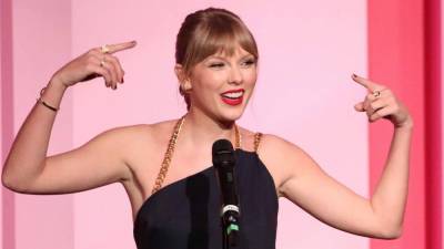 Taylor Swift Announces Release of 'Love Story' Re-Recording, Teases 6 New Songs on 'Fearless' Re-Release - www.etonline.com