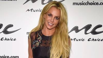 Britney Spears' Conservatorship: Judge Rules Dad Jamie and Bessemer Trust Will Have Equal Power Over Finances - www.etonline.com