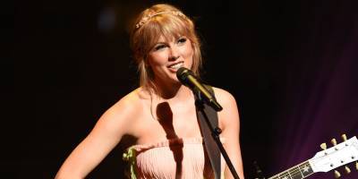 Taylor Swift Reveals Why 'Fearless' Is Her First Re-Recorded Album - www.justjared.com - Nashville