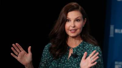 Ashley Judd in ICU after shattering her leg in Africa - www.foxnews.com - New York - South Africa - Congo