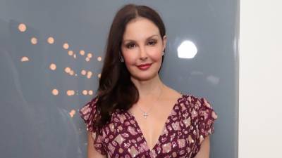 Ashley Judd Hospitalized After Shattering Her Leg in Rainforest Fall in Africa - www.etonline.com - South Africa - Congo
