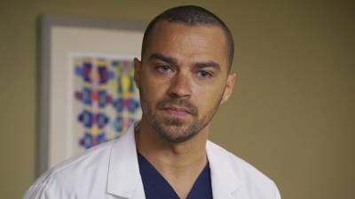 Jesse Williams Believes 'Grey's Anatomy' Can't End 'Without a Damn Parade' (Exclusive) - www.etonline.com