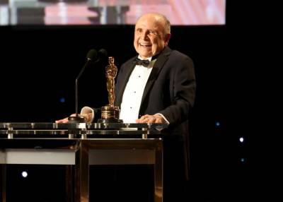 Lynn Stalmaster Dies: Academy Award-Winning Casting Director Was 93 - deadline.com - Los Angeles