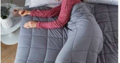 Lidl's £39.99 weighted blanket that Jennifer Lawrence put on her wedding list - www.msn.com
