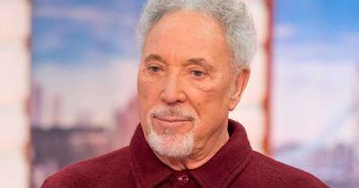 The Voice judge Tom Jones feared he wouldn't make it after wife's death - www.msn.com