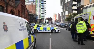 Five men arrested after armed brawl in Salford released on bail - www.manchestereveningnews.co.uk - Manchester