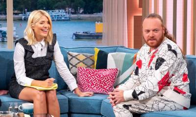 Holly Willoughby is unrecognisable in Keith Lemon's amazing throwback - hellomagazine.com - county Keith