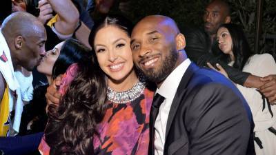 Vanessa Bryant Shares Sweet Valentine's Day Tribute to Kobe Bryant With Heartfelt Snapshots - www.etonline.com
