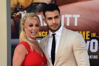 Britney Spears’ Boyfriend Sam Asghari Gushes Over His ‘Lioness’ In Sweet Valentine’s Day Post - etcanada.com