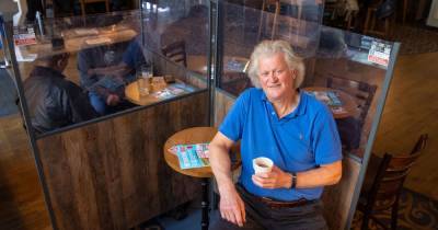 Tim Martin - Wetherspoon boss wants pubs to reopen at the same time as non-essential shops - but expert warns of going back to 'square one' - manchestereveningnews.co.uk