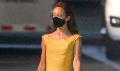 See Olivia Wilde in Costume for Final Day of Filming 'Don't Worry Darling' - www.justjared.com - Los Angeles - county Florence