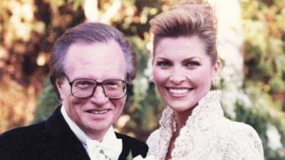 Larry King's Wife Shawn Plans to Contest His Amended Will - www.etonline.com