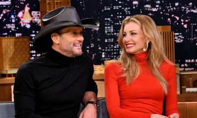 Faith Hill and Tim McGraw are couple goals in very intimate new photo - hellomagazine.com