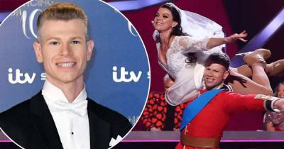 Dancing On Ice's Hamish Gaman almost had to quit after hand injury - www.msn.com