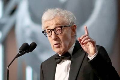 Why Woody Allen Wasn’t Charged: a Timeline of Dylan Farrow’s Accusations - thewrap.com