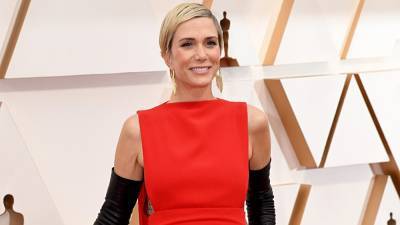 Kristen Wiig Reveals the Names of Her Twins in 'Barb and Star' Credits - www.etonline.com
