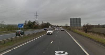 Man and woman rushed to hospital after horror rush hour smash on M9 - www.dailyrecord.co.uk