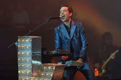 The Killers’ Brandon Flowers Reveals He’s Set To Undergo Surgery After A Bike Accident - etcanada.com