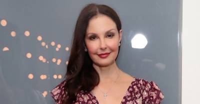 Ashley Judd Shares Photos from 'Grueling 55-Hour' Rescue After Leg Injury in Africa - www.justjared.com - Congo