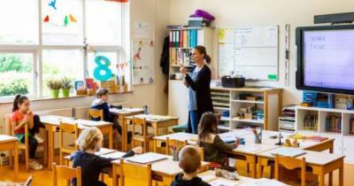 Children's tsar backs longer school days amid fears some pupils will never catch up - www.manchestereveningnews.co.uk