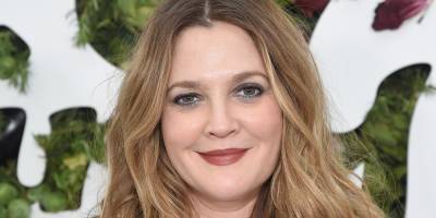 Drew Barrymore Says She's Never Had Plastic Surgery or Injections In Her Face & Reveals the Reason Why - www.justjared.com