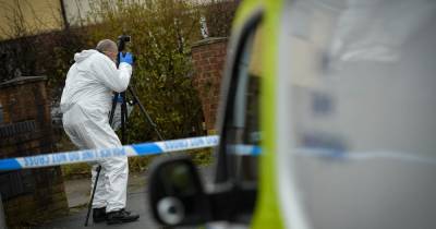 BREAKING: Murder investigation launched after man dies following stabbing in north Manchester - www.manchestereveningnews.co.uk - Manchester