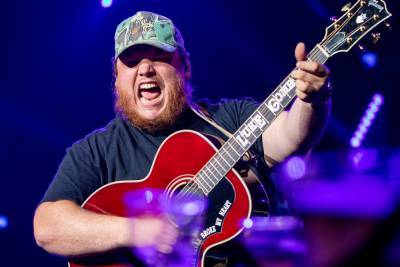 Luke Combs apologizes for using Confederate flag: ‘There is no excuse’ - nypost.com