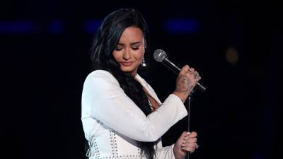 Demi Lovato receives support from fellow celebrities after sharing new details about 2018 overdose - www.foxnews.com