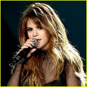 Selena Gomez's Fans Aren't Happy After Awards Show Airs Music Video Instead of Live Performance - www.justjared.com