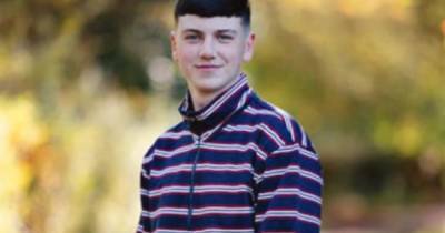 Tributes pour in for Scots teenager 'who had time for anyone' after sudden death - www.dailyrecord.co.uk - Scotland
