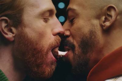 Cadbury under fire for same-sex kiss in new Creme Egg commercial - nypost.com