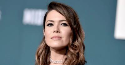 Pregnant Mandy Moore Says She Is ‘Still Waiting’ to Welcome Baby Boy, Shares Maternity Shoot Pics - www.usmagazine.com - state New Hampshire