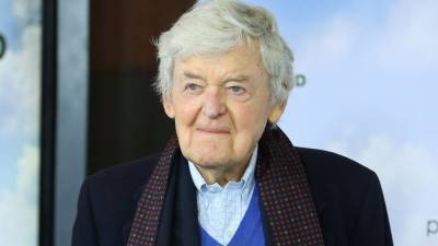 Hal Holbrook, Tony and Emmy-Winning Actor, Dead at 95 - www.etonline.com - Beverly Hills